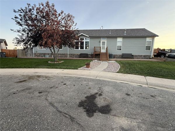 245 W Crawford Avenue , Keenesburg, CO 80643