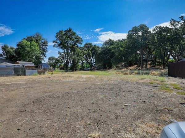 3271 Washington , Clearlake, CA 95422