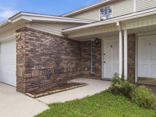 360 Schneider Drive, Unit 4, Fort Walton Beach, FL 32547