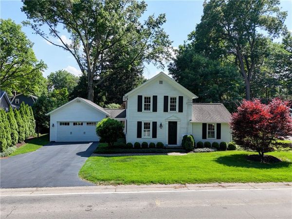 7 French Road, Pittsford, NY 14618