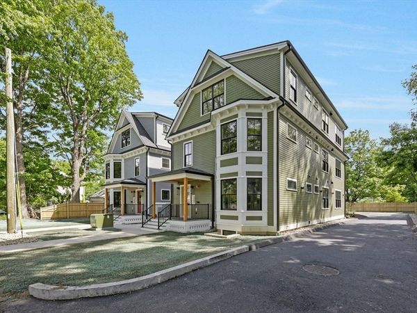 14 Garfield St., Unit B1, Northampton, MA 01062