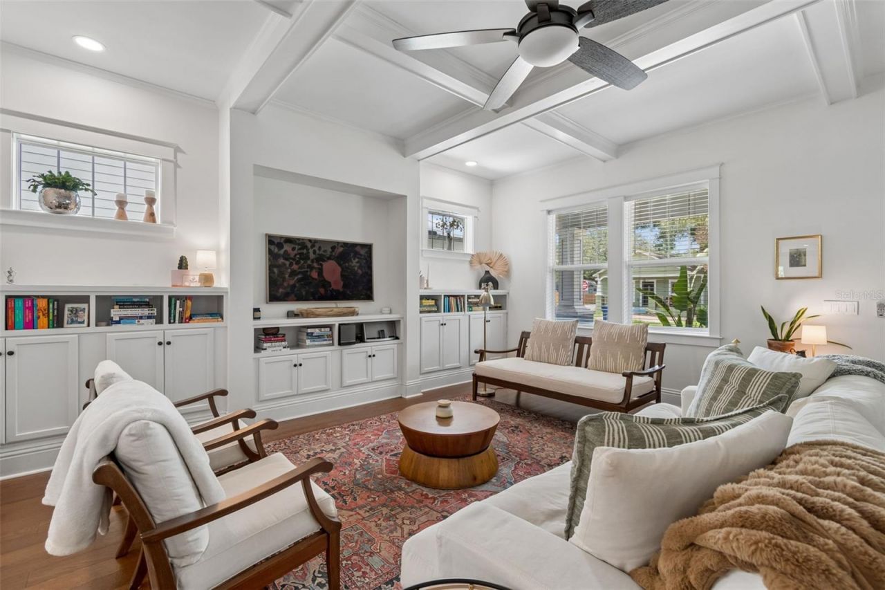 212 W Hilda Street , Tampa, FL 33603 Photo