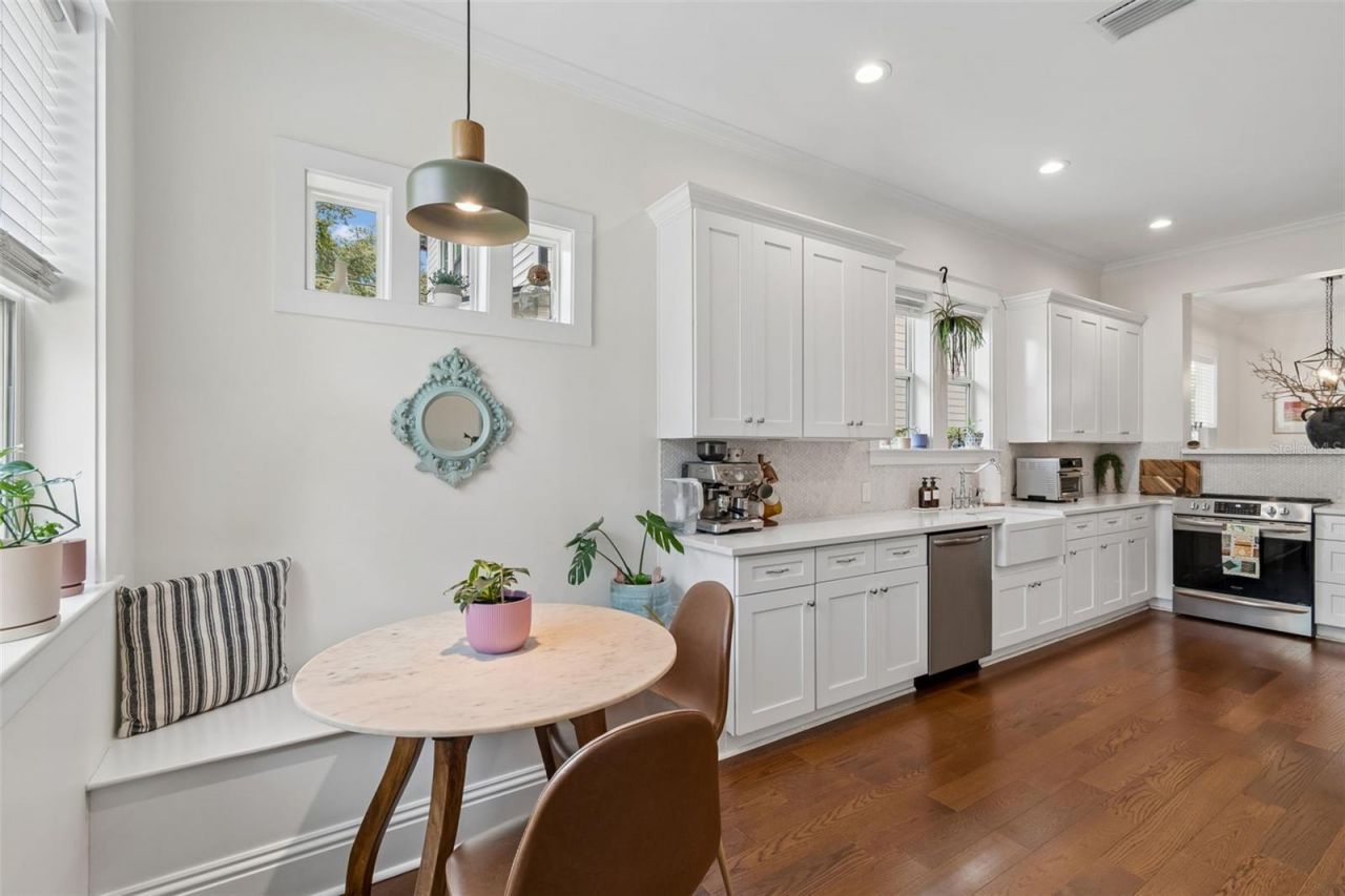 212 W Hilda Street , Tampa, FL 33603 Photo