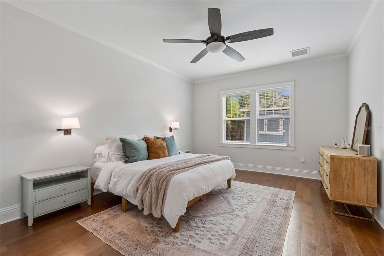 212 W Hilda Street , Tampa, FL 33603 Photo