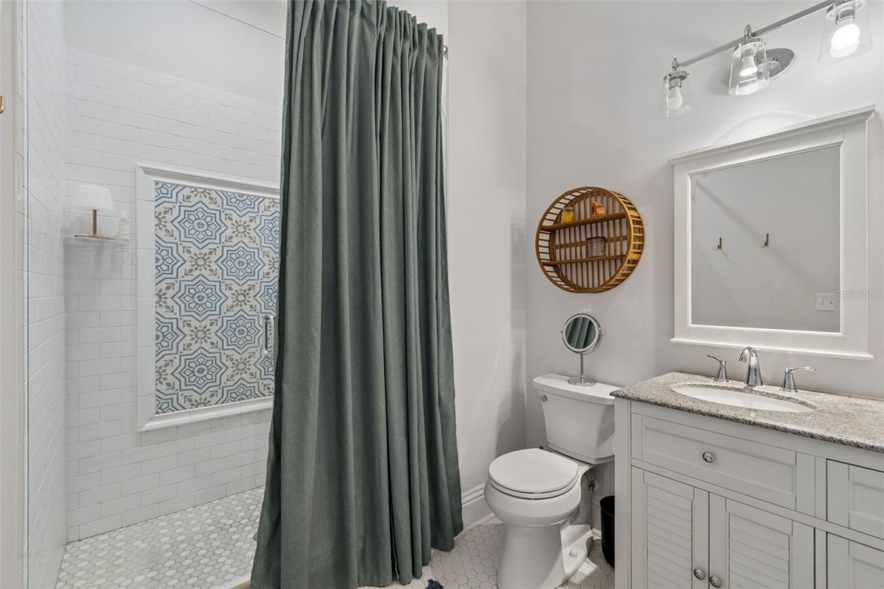 212 W Hilda Street , Tampa, FL 33603 Photo