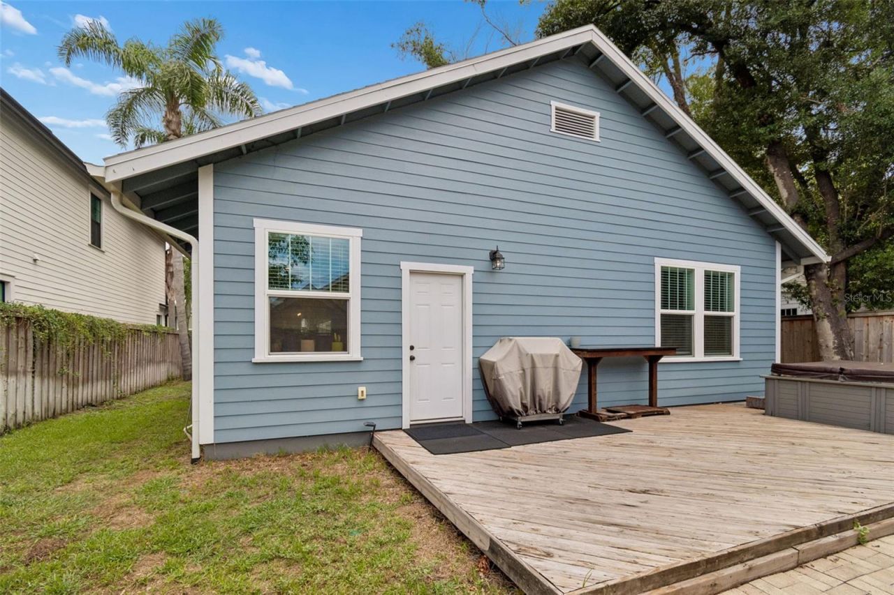 212 W Hilda Street , Tampa, FL 33603 Photo