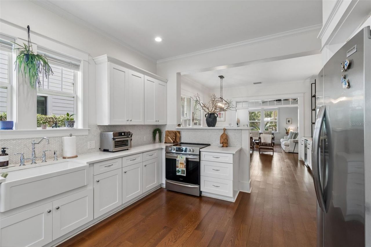 212 W Hilda Street , Tampa, FL 33603 Photo