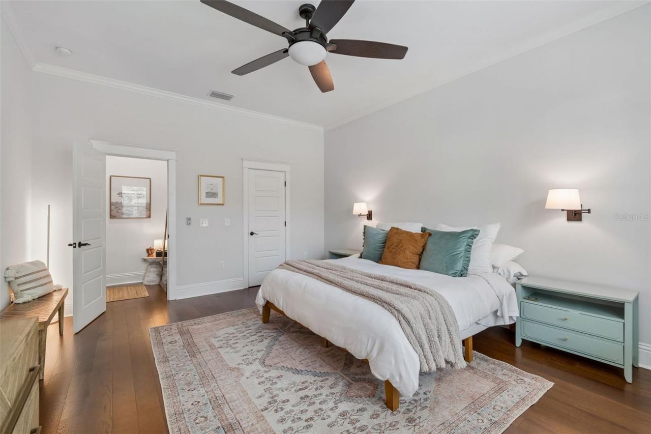 212 W Hilda Street , Tampa, FL 33603 Photo