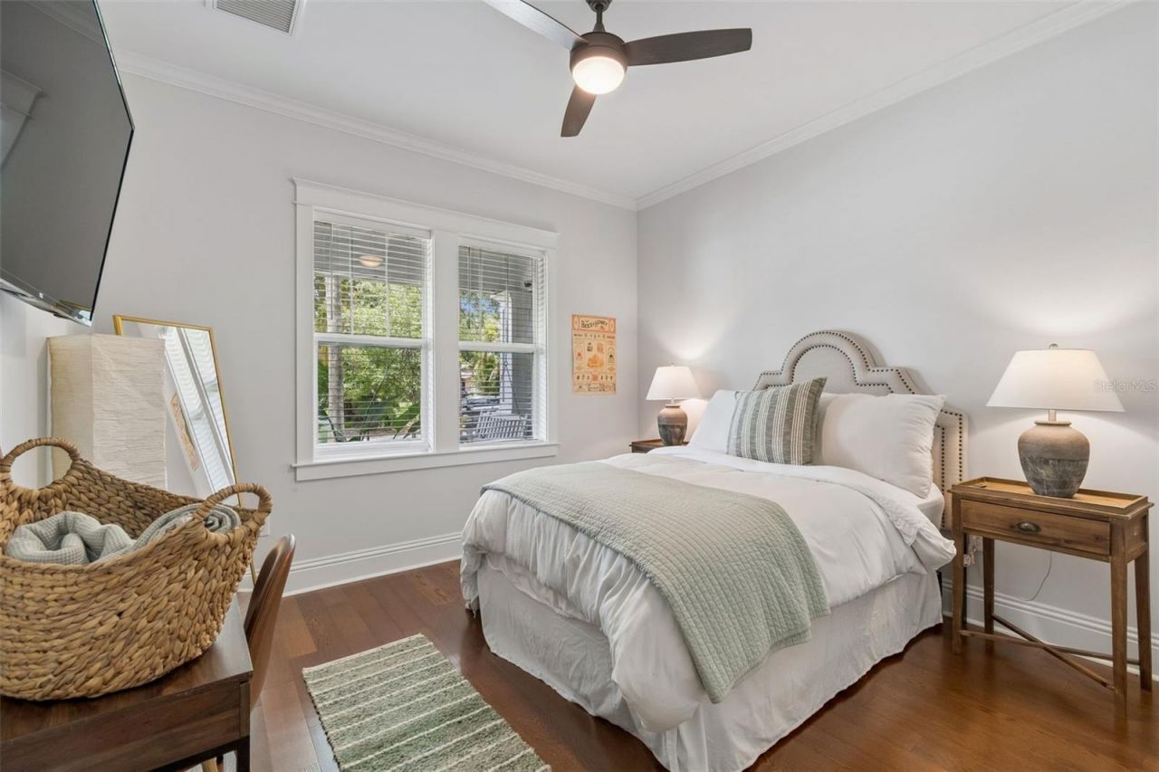 212 W Hilda Street , Tampa, FL 33603 Photo
