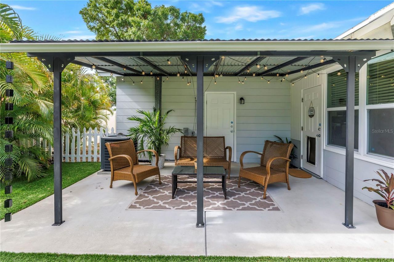 1165 66th Avenue S, Saint Petersburg, FL 33705 Photo