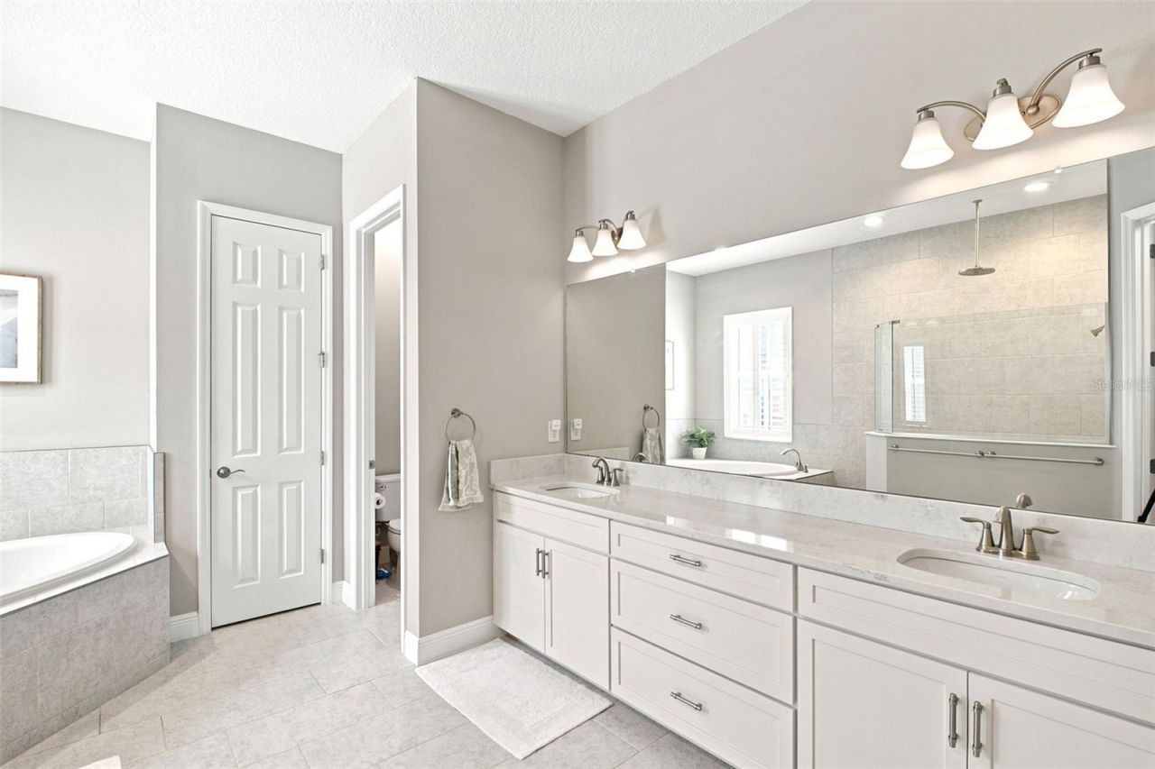 4263 Woodland Retreat Boulevard, New Port Richey, FL 34655 Photo