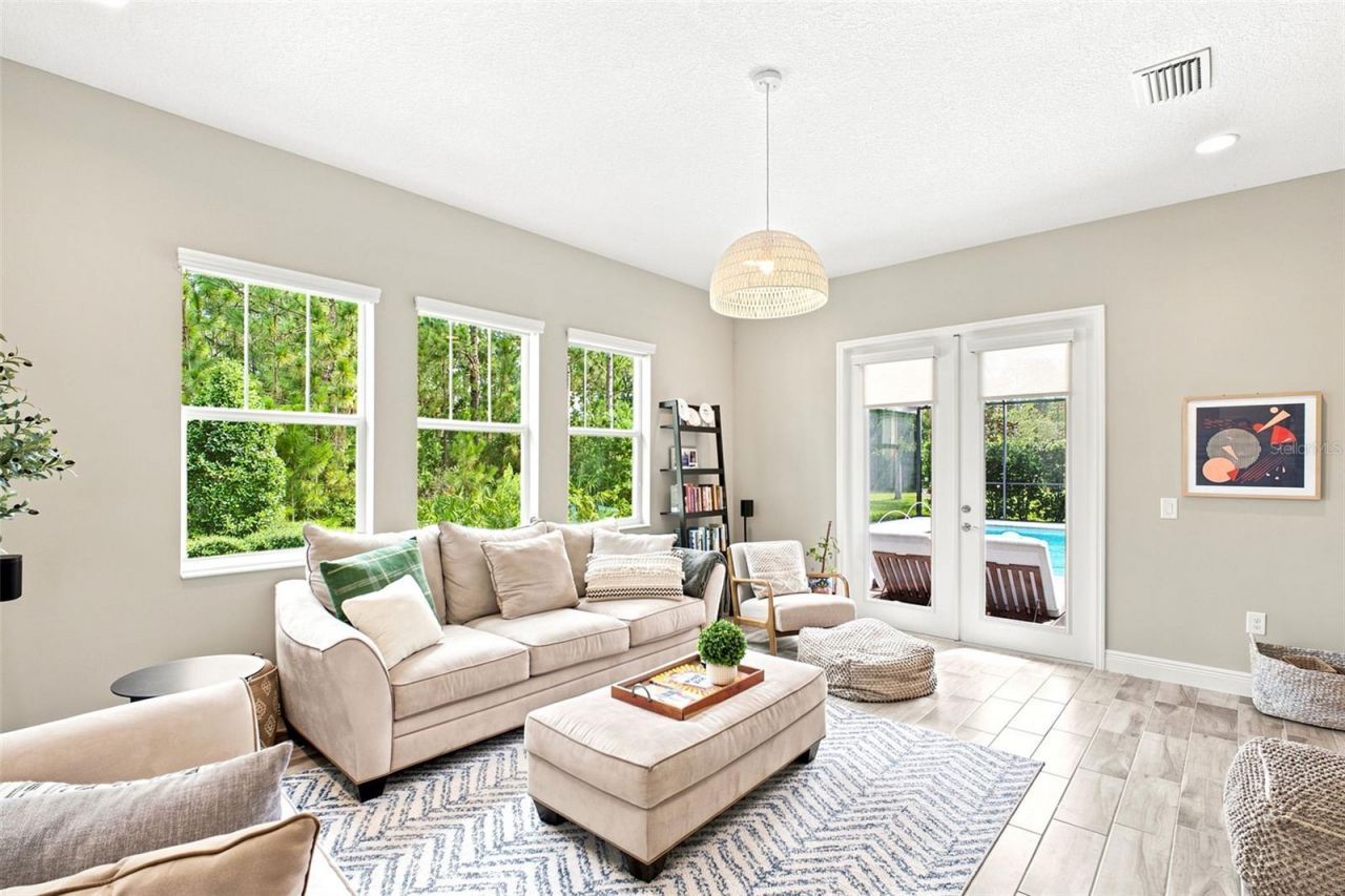 4263 Woodland Retreat Boulevard, New Port Richey, FL 34655 Photo