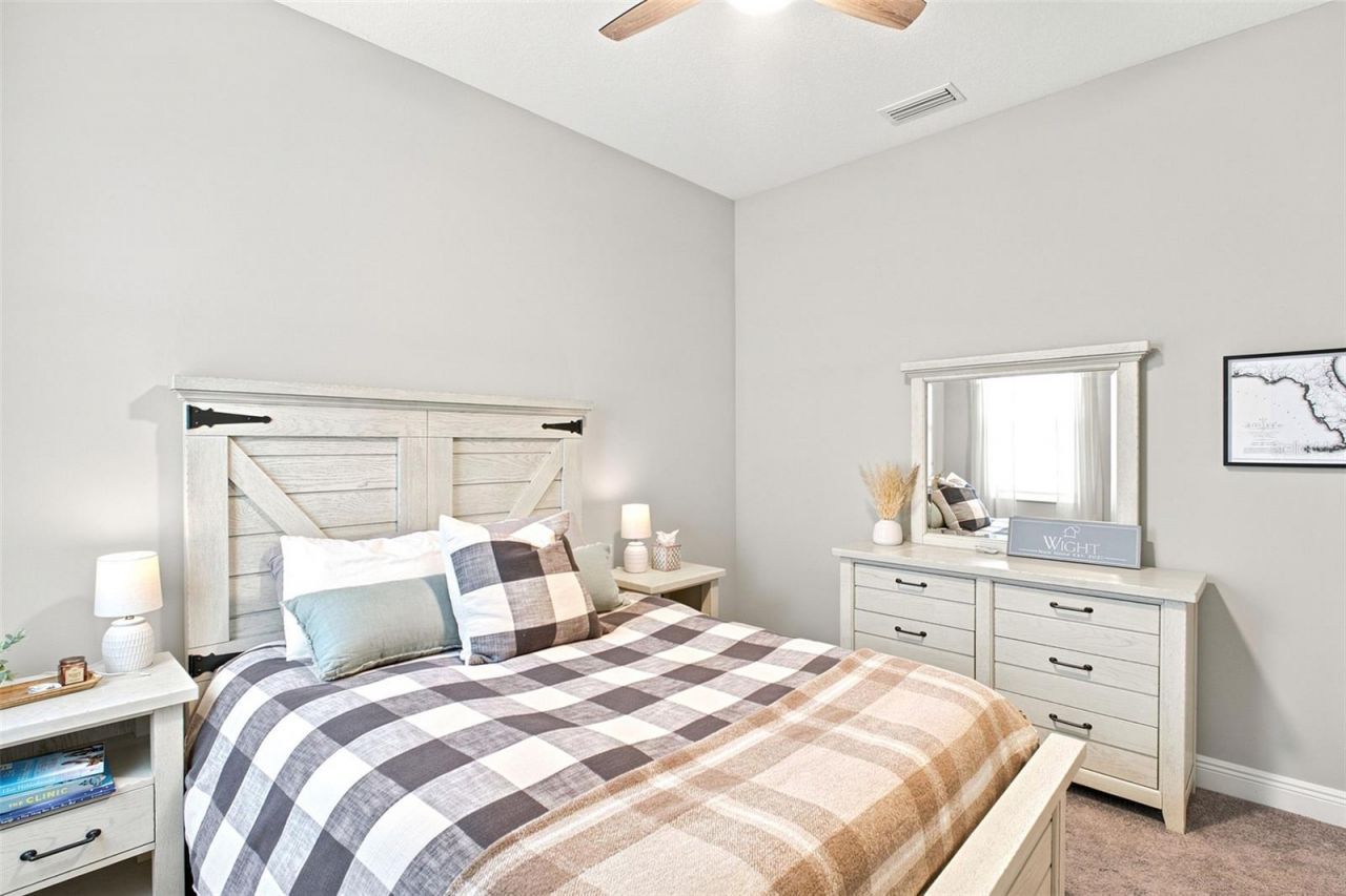 4263 Woodland Retreat Boulevard, New Port Richey, FL 34655 Photo