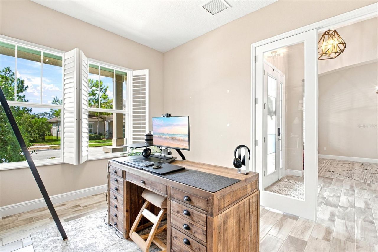 4263 Woodland Retreat Boulevard, New Port Richey, FL 34655 Photo