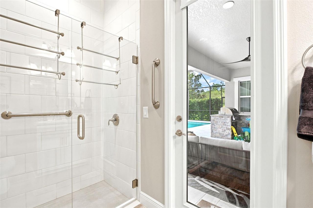 4263 Woodland Retreat Boulevard, New Port Richey, FL 34655 Photo