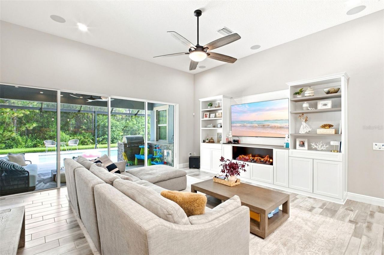 4263 Woodland Retreat Boulevard, New Port Richey, FL 34655 Photo