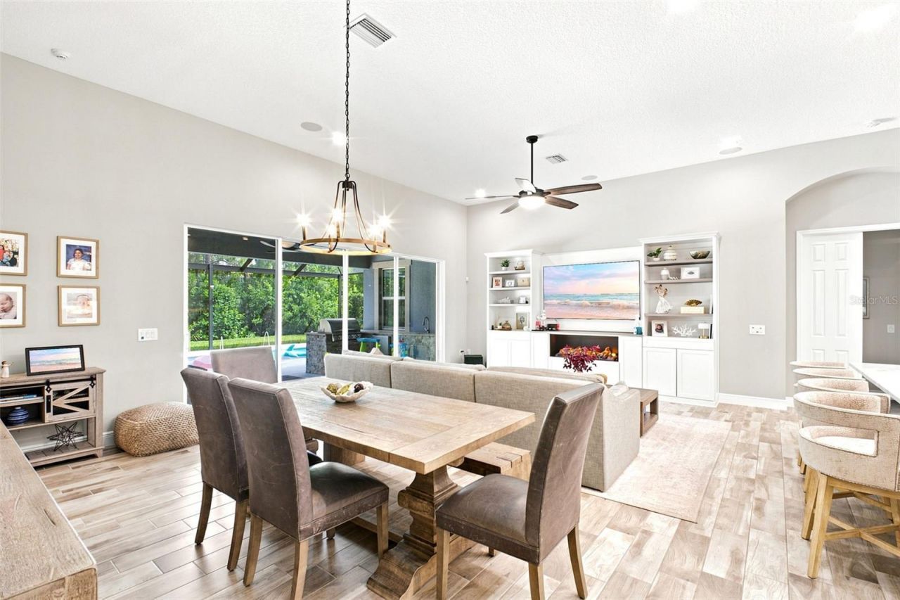 4263 Woodland Retreat Boulevard, New Port Richey, FL 34655 Photo