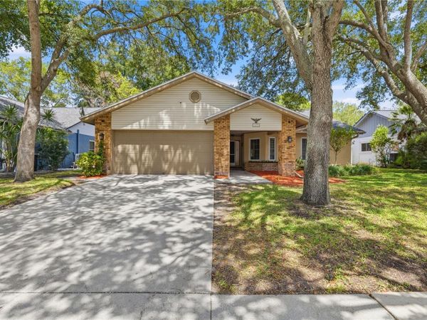1570 CLUB DRIVE , TARPON SPRINGS, FL 34689