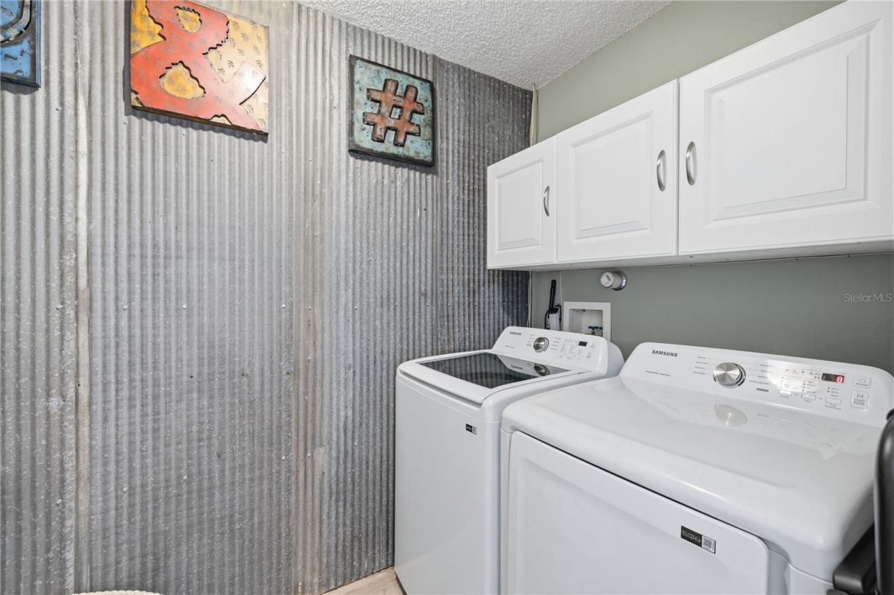 1570 Club Drive , Tarpon Springs, FL 34689 Photo