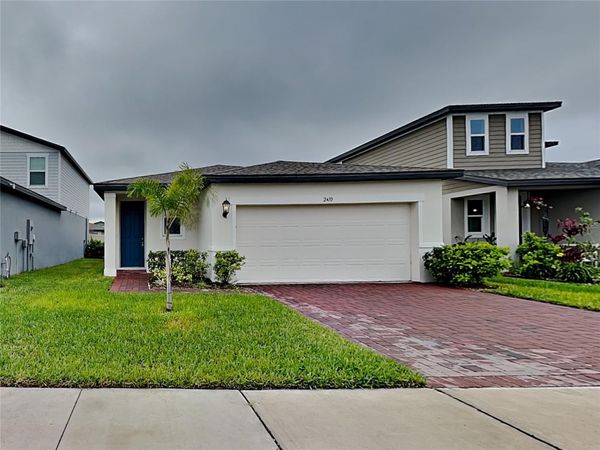 2410 BRASSIE COURT , WINTER HAVEN, FL 33884