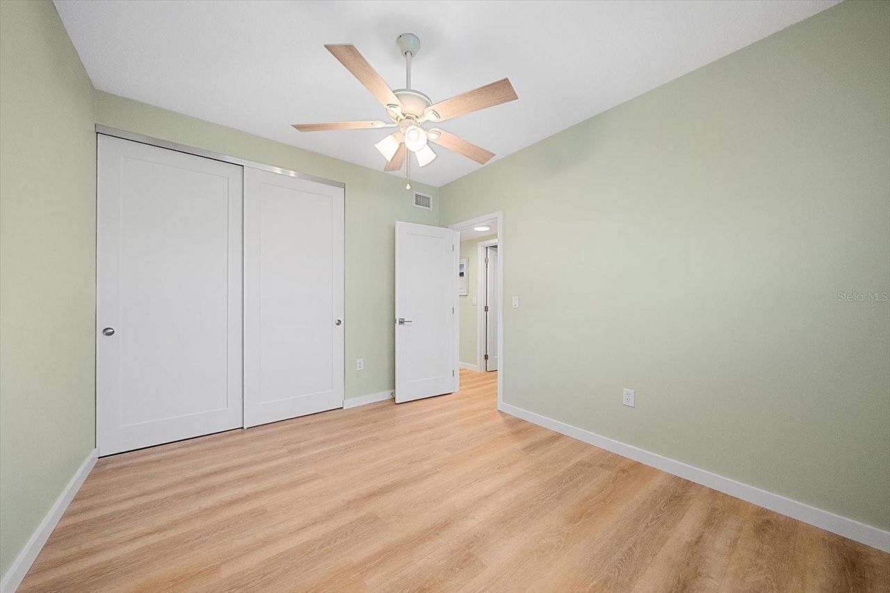 5865 Tidewood Avenue , Unit 8, Sarasota, FL 34231 Photo