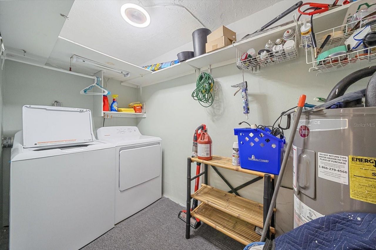 5865 Tidewood Avenue , Unit 8, Sarasota, FL 34231 Photo