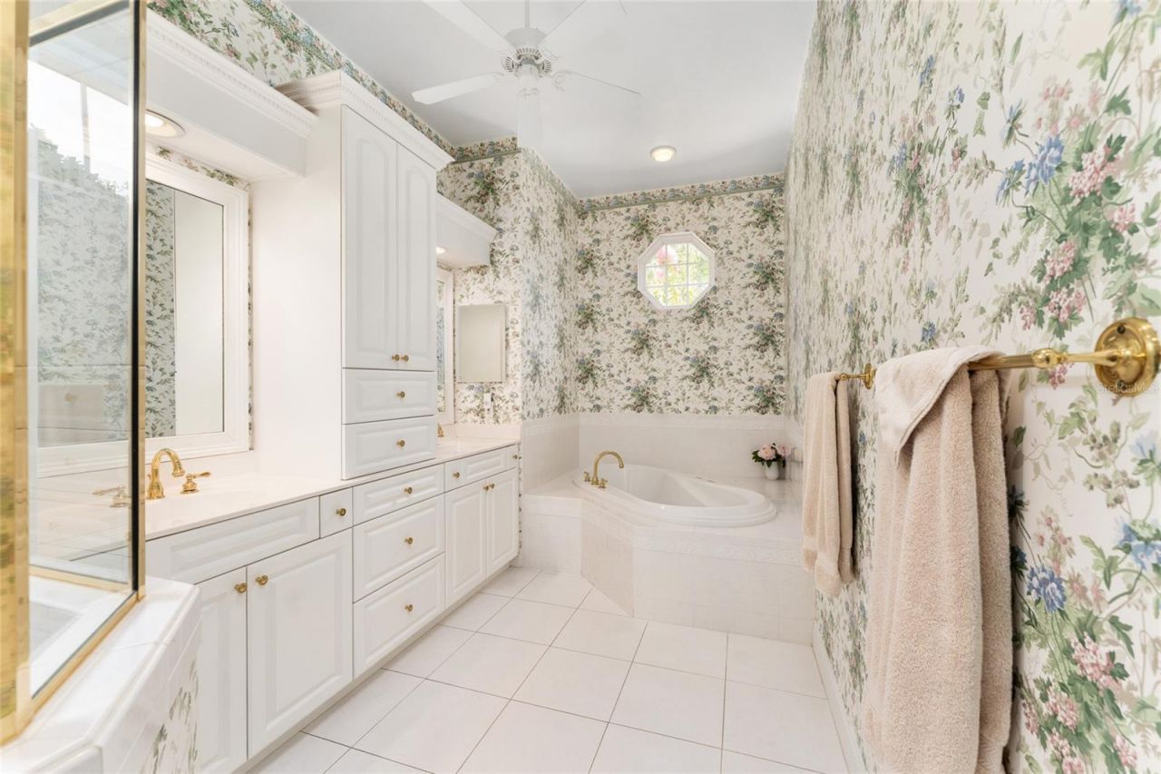 5730 NW 52nd Place , Gainesville, FL 32653 Photo