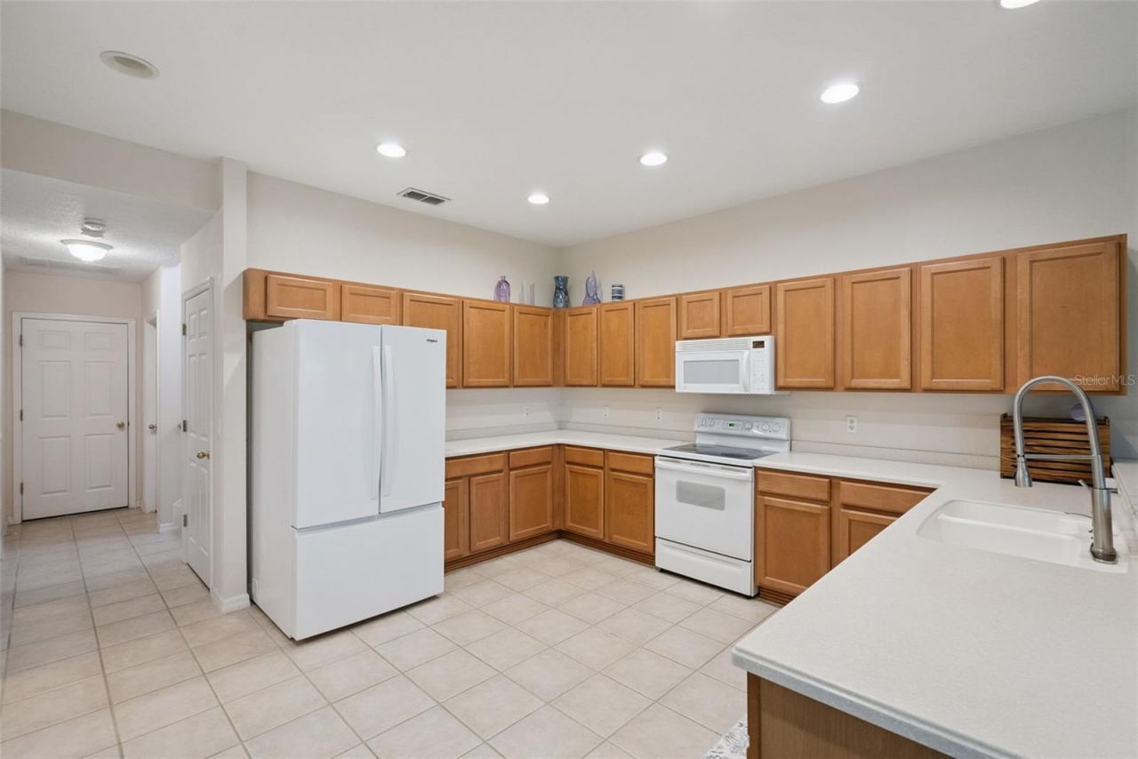 2589 Corbyton Court , Orlando, FL 32828 Photo