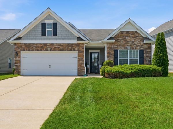 929 Carnation Dr, Spring Hill, TN 37174