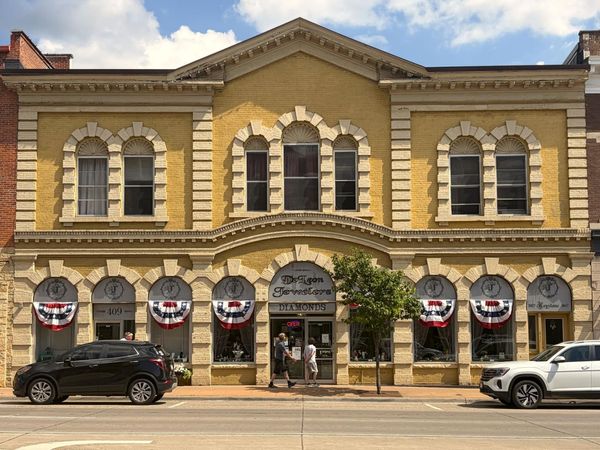 409 Main Street, Red Wing, MN 55066