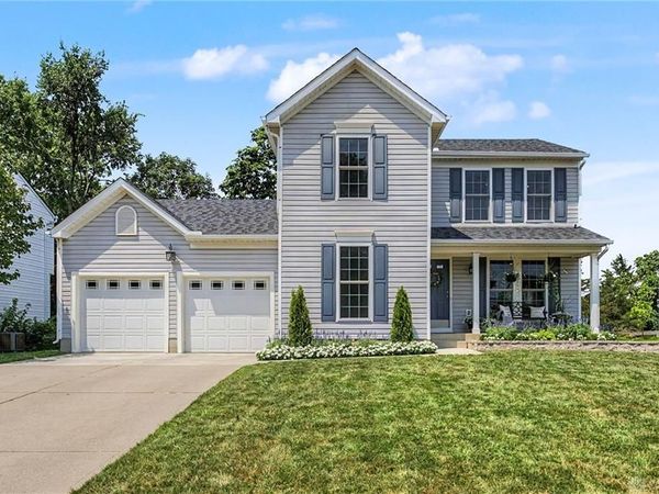 812 Oaktree Court, Lebanon, OH 45036