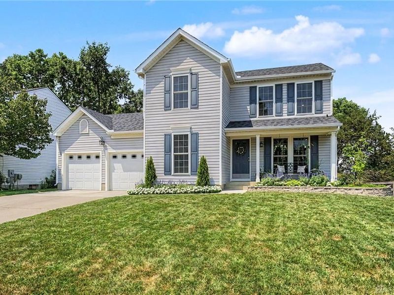 812 Oaktree Court, Lebanon, OH 45036 Photo 2