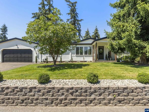 1637 Ten Oaks Ln, Woodburn, OR 97071