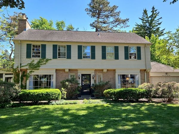 2929 Indianwood Road, Wilmette, IL 60091