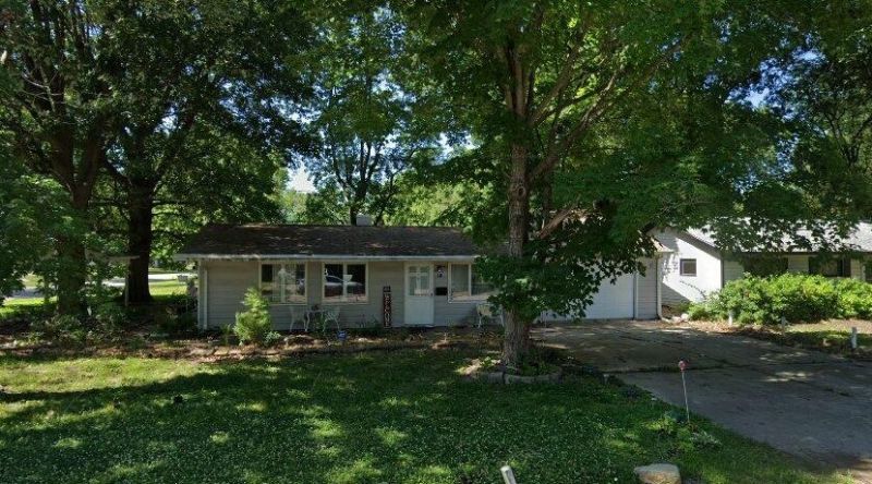 14 Drexel Drive , East St. Louis, IL 62206