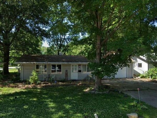 14 Drexel Drive , East St. Louis, IL 62206