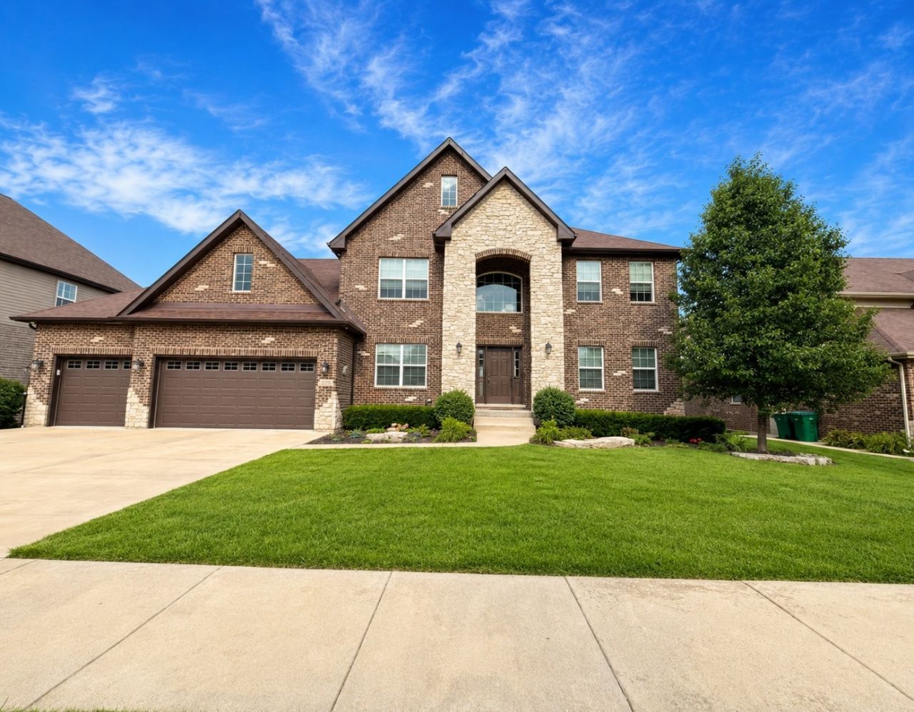 13070 Waterford Drive, Lemont, IL 60439 Main Photo