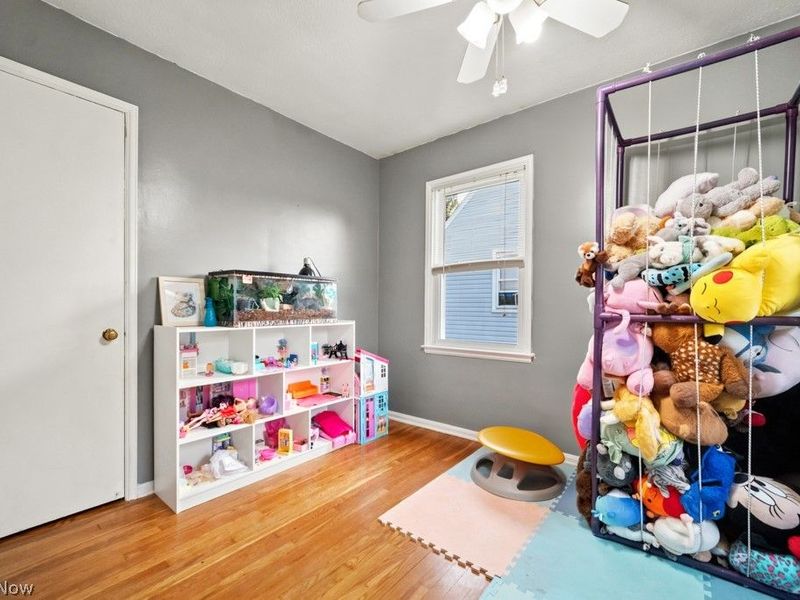 2738 Silverdale Avenue, Cleveland, OH 44109 Photo 13
