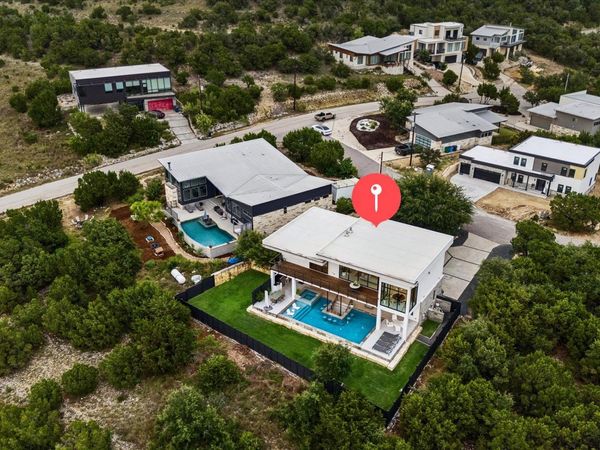 8610 Buffalo TRL, Lago Vista, TX 78645