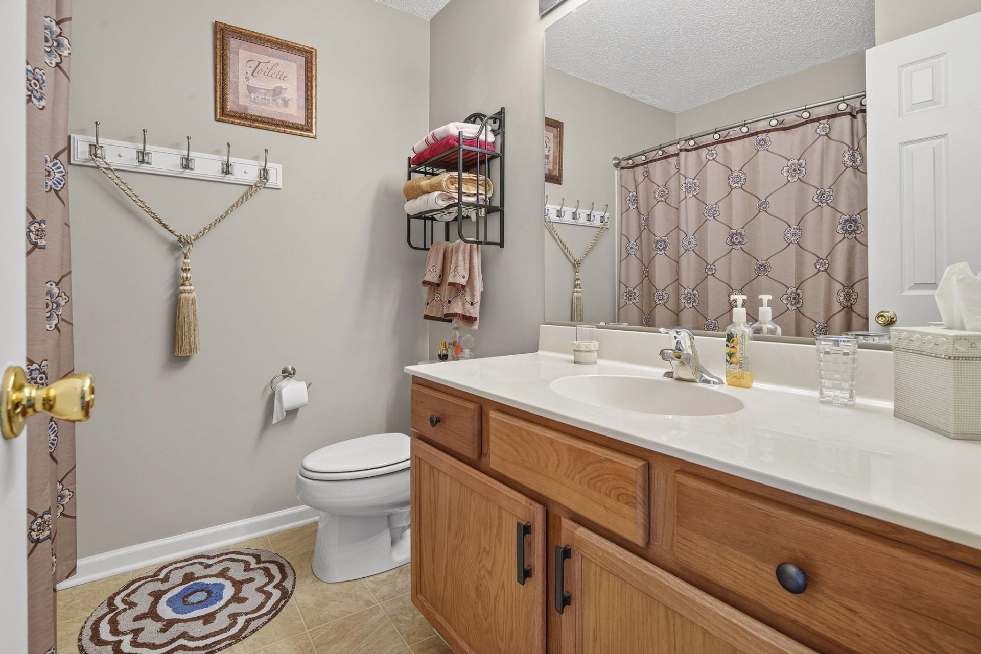 638 Riverward Dr.  Photo 19