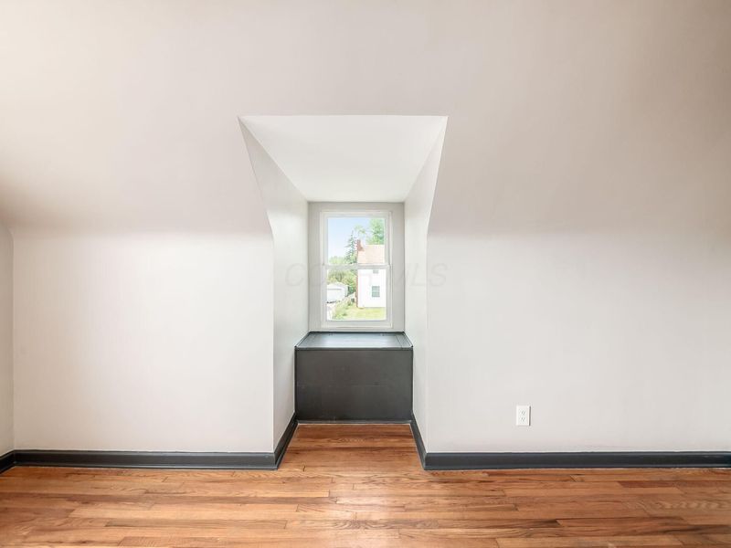2200 Medina Avenue , Columbus, OH 43211 Photo 18