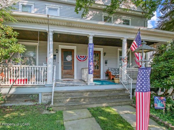 121 Warren Street, West Pittston, PA 18643