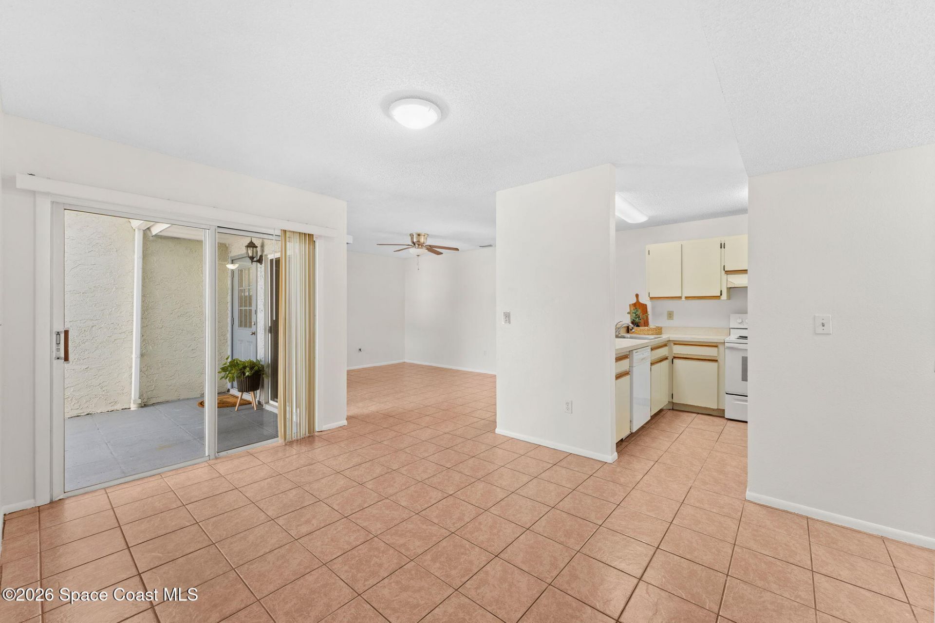 1430 Malibu Circle NE , Unit 111, Palm Bay, FL 32905 Photo