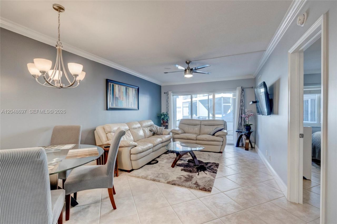 2201 SE 9th St , Unit 108, Pompano Beach, FL 33062 Photo