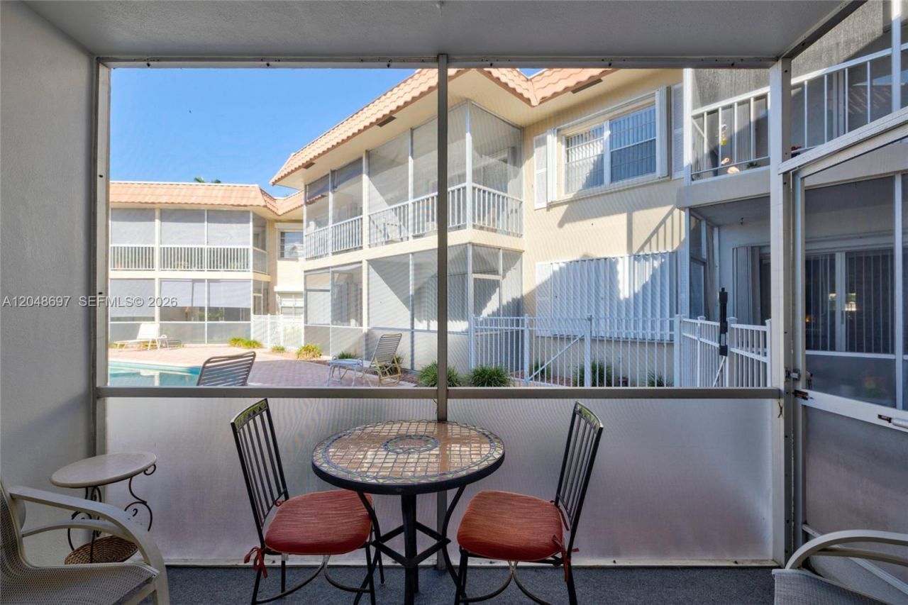 2201 SE 9th St , Unit 108, Pompano Beach, FL 33062 Photo