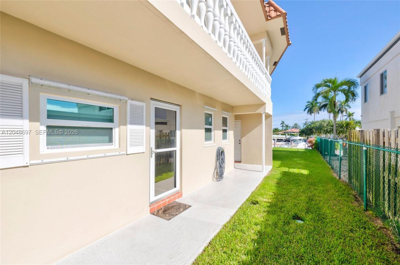 2201 SE 9th St , Unit 108, Pompano Beach, FL 33062 Photo