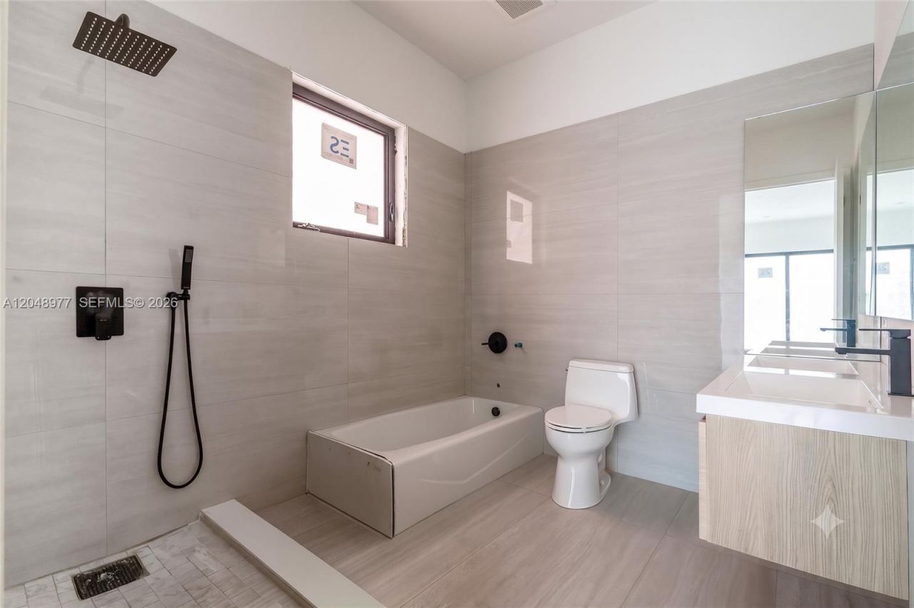 67 NW 109th St , Miami Shores, FL 33168 Photo