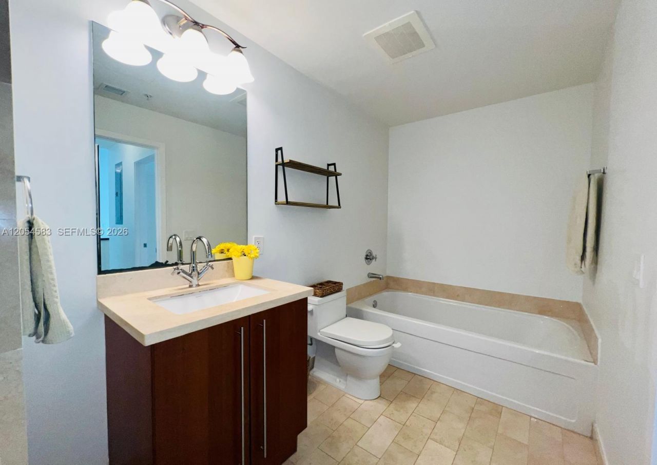 1111 SW 1st Ave , Unit 3121-N, Miami, FL 33130 Photo