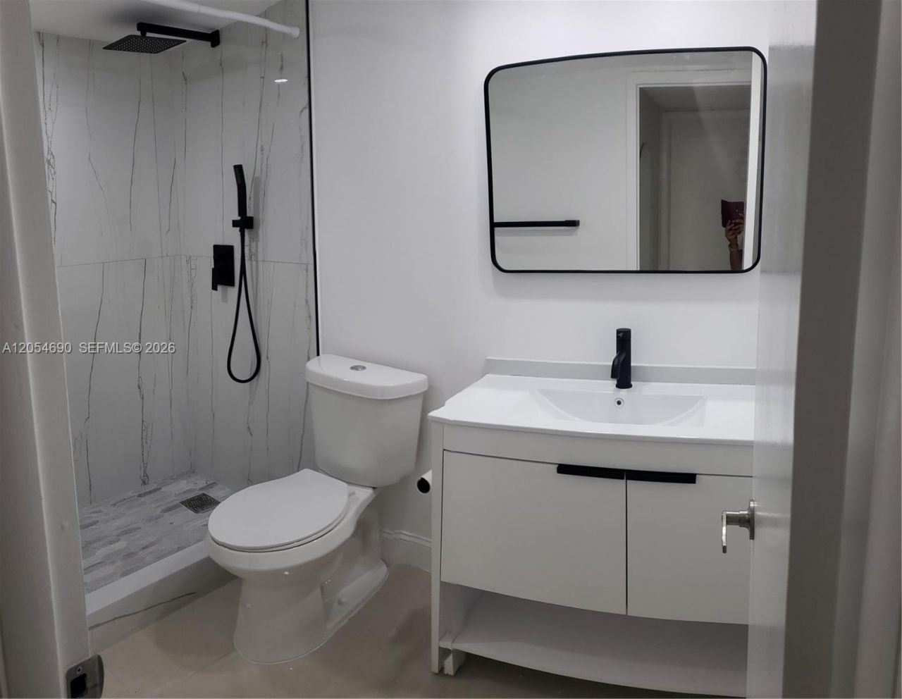5201 NW 7th St, Unit 207, Miami, FL 33126 Photo