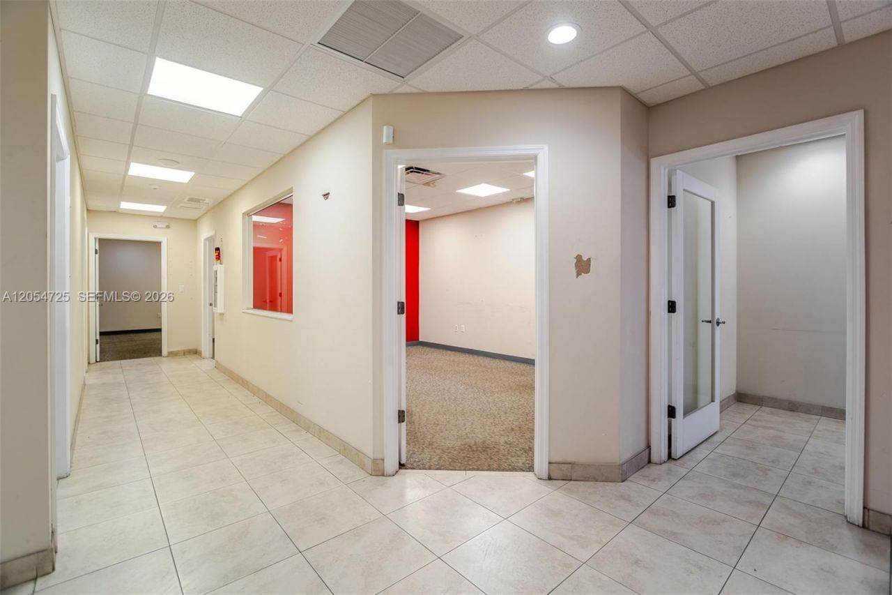 1001 NW 72nd St , Miami, FL 33150 Photo